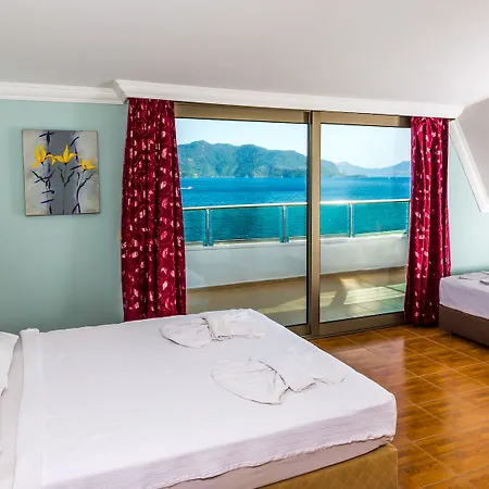 Hotel Honeymoon