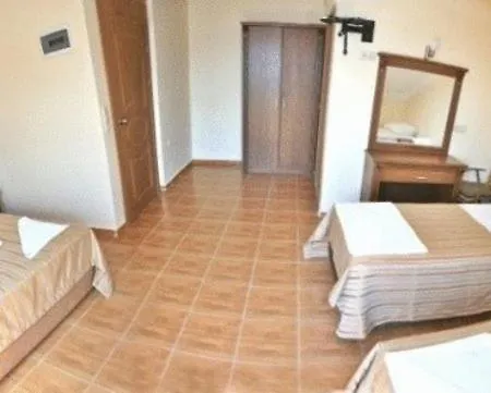 Hotell Honeymoon 3*