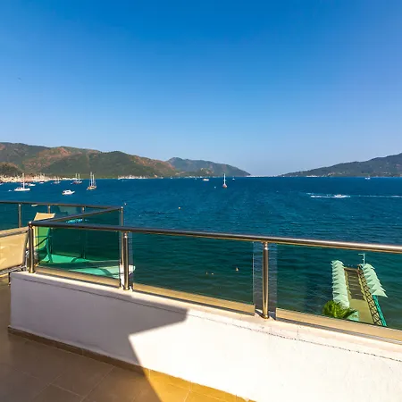 Honeymoon Hotell 3*