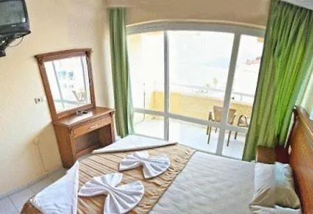 Honeymoon מלון 3*