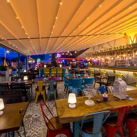 ホテル Honeymoon 3*