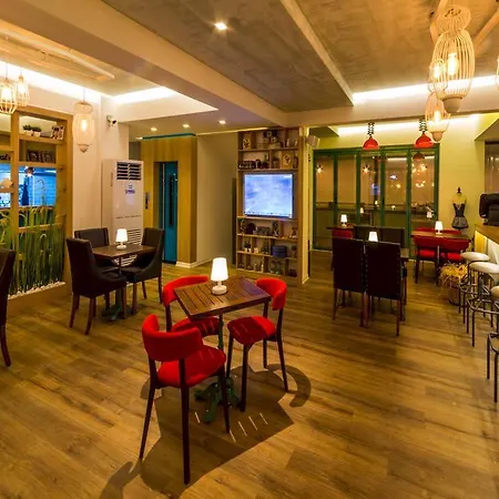 ホテル Honeymoon マルマリス