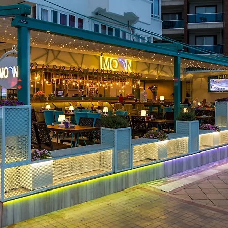 Honeymoon ホテル 3*