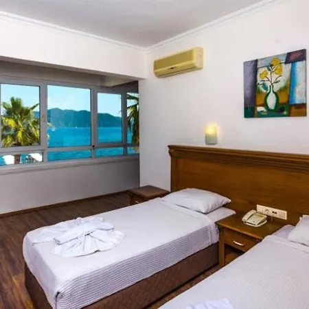 ホテル Honeymoon マルマリス