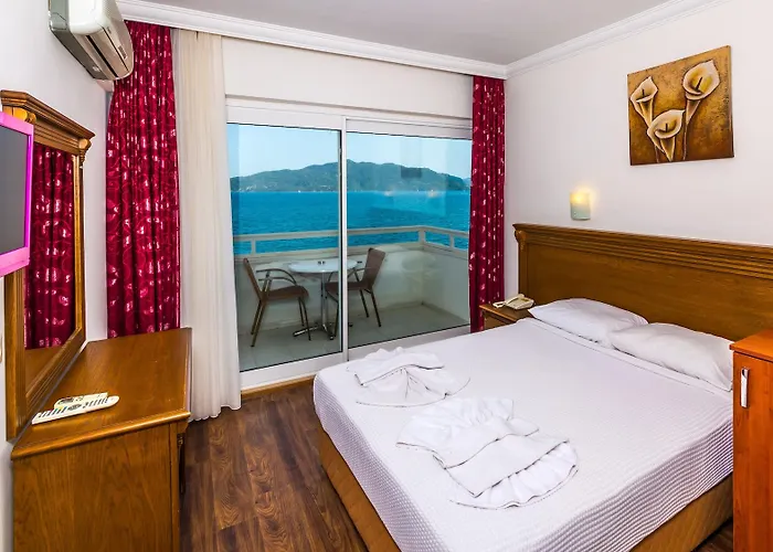 Hotel Honeymoon