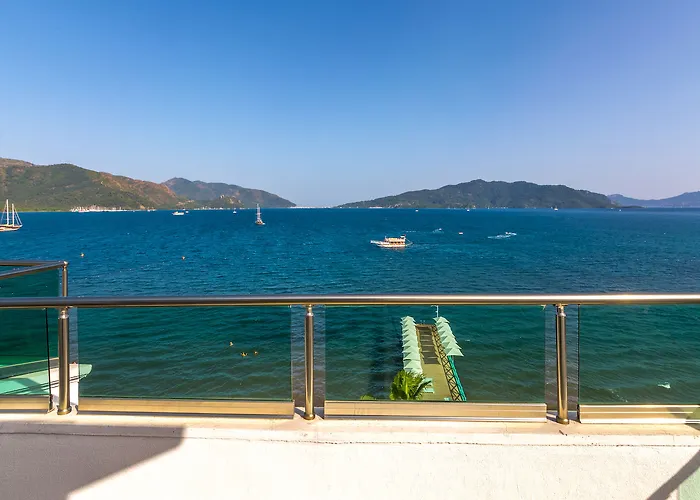 Honeymoon 3* Marmaris